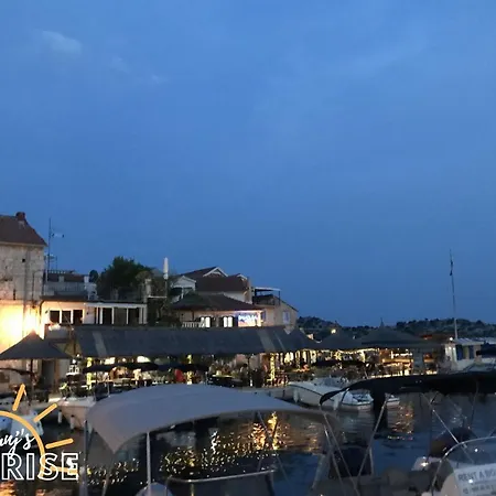 Tribunj Sunrise Daire Tribalj