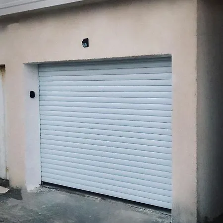 Daire Tribunj Sunrise *