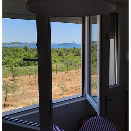 Tribunj Sunrise Apartamento