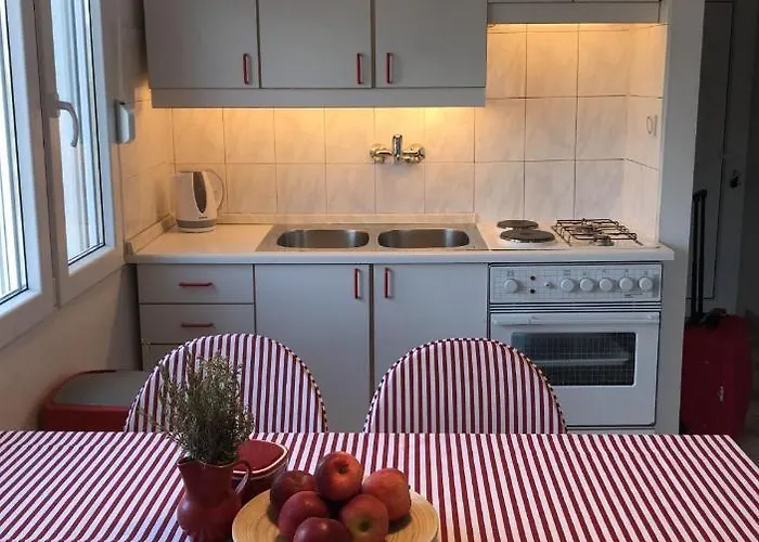 Tribunj Sunrise Apartament *